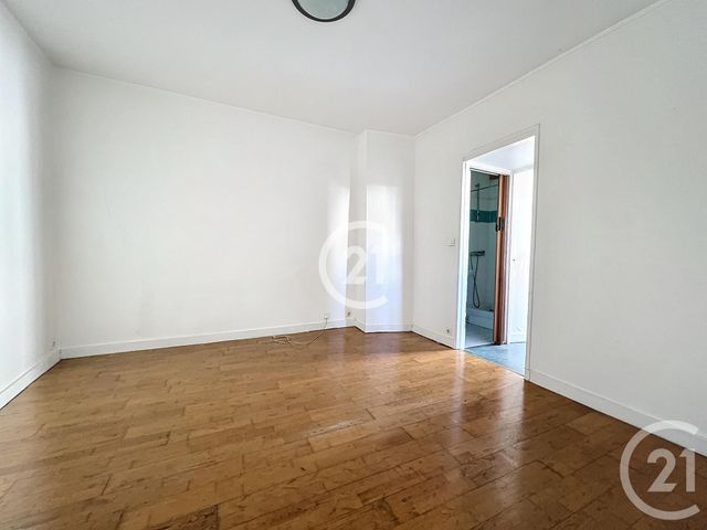 Appartement F2 à vendre - 2 pièces - 40.22 m2 - MONTREUIL - 93 - ILE-DE-FRANCE - Century 21 Croix De Chavaux